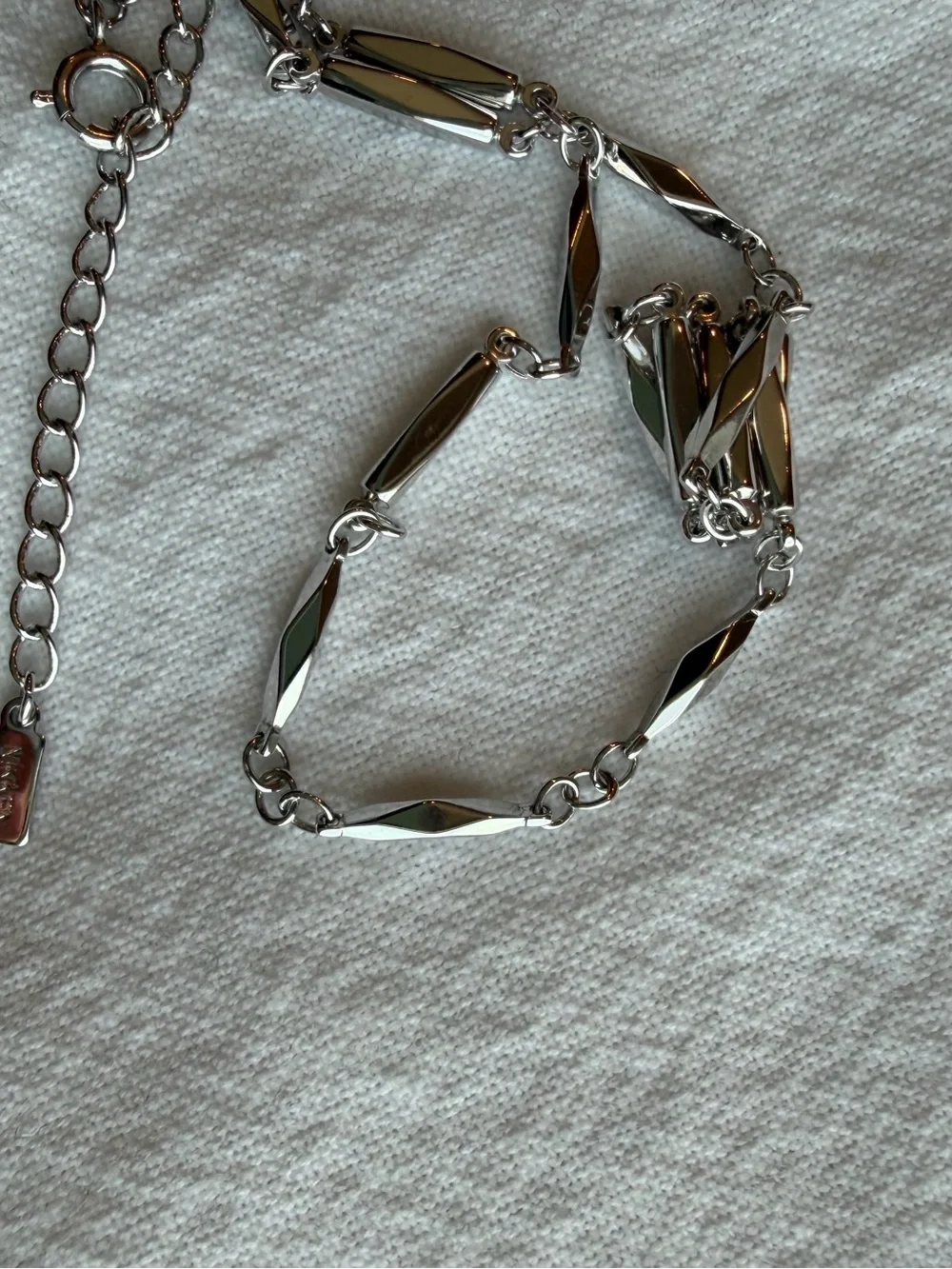 Nikken Platinum-Tone Magnetic Wellness Necklace NIB Vintage Never Worn